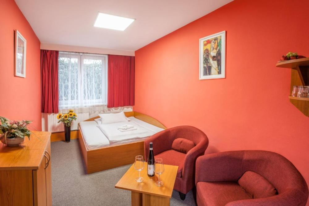 Hotel Gol Garni Olomouc Bagian luar foto